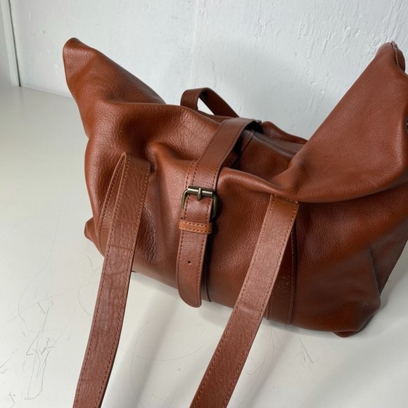 LL Bean Signature Tan Womens Leather Fold Over Shoulder Tote Work Computer Large - Picture 7 of 14